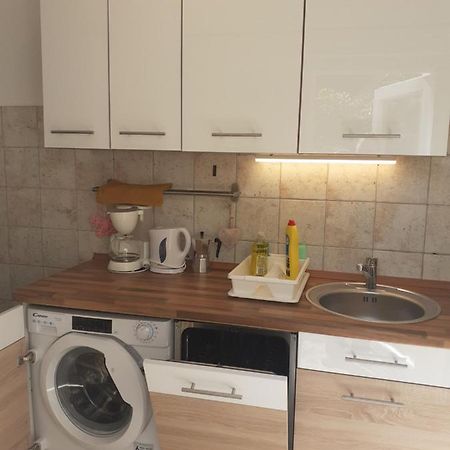 Rose Apartman Balatonlelle Exterior foto