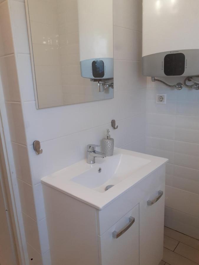 Rose Apartman Balatonlelle Exterior foto